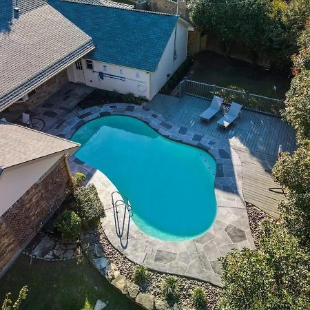 Amazing Haven Home With Private Pool Grand Prairie Eksteriør billede