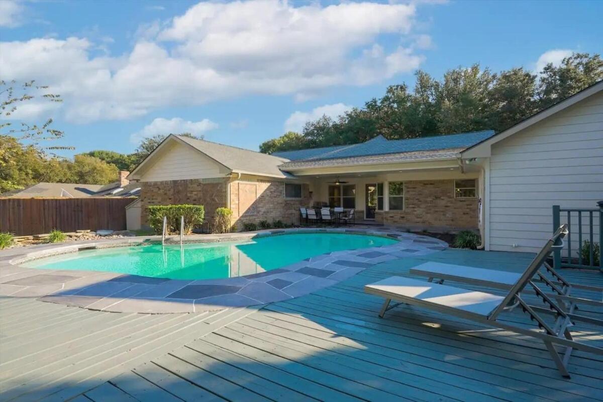 Amazing Haven Home With Private Pool Grand Prairie Eksteriør billede